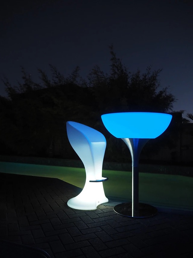 Bàn ghế LED trang trí sự kiện - Điểm nhấn ấn tượng cho mọi không gian