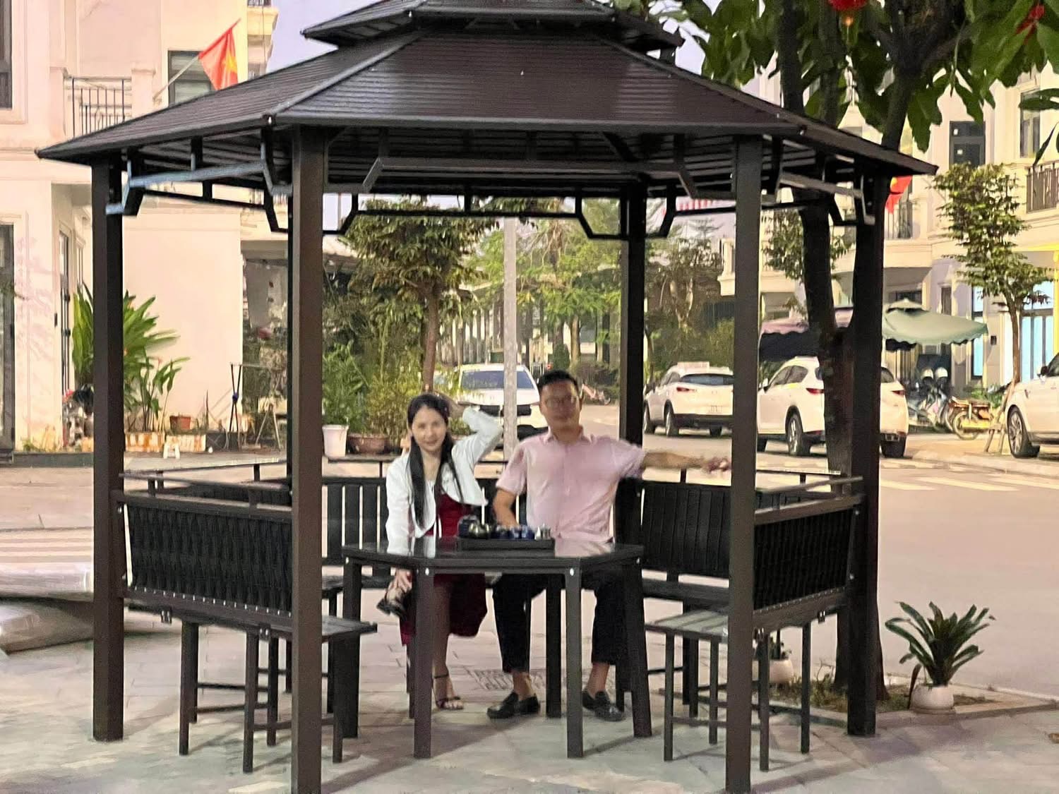 Chòi tứ giác sân vườn 4x4m